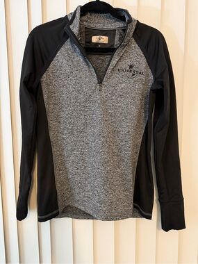 Women’s Universal Studios Black/Gray Quarter Zip Pullover.